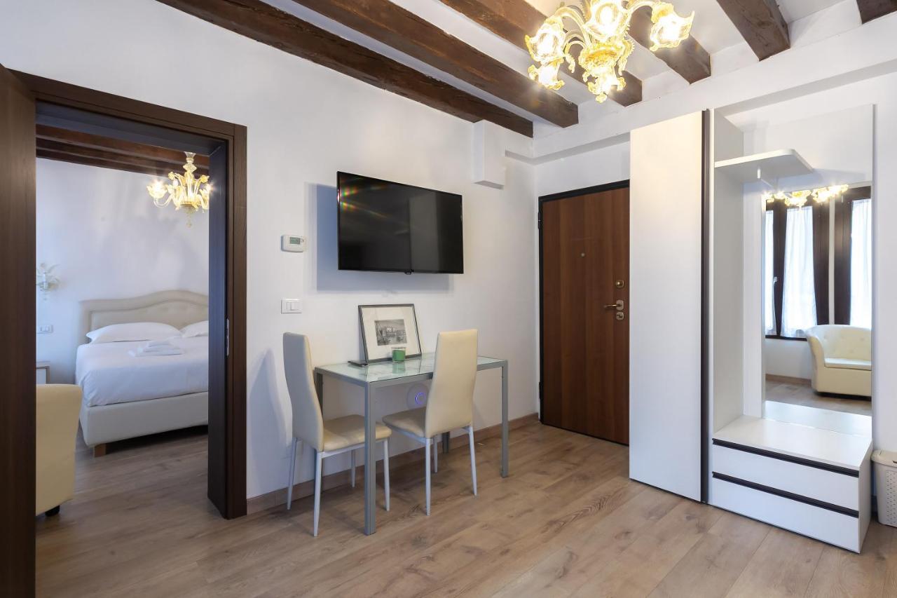 Bed & Breakfast Rialto 707 Venedig